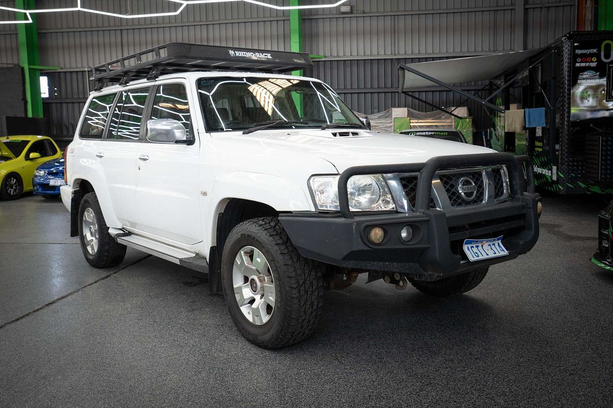 2016 Nissan Patrol ST Y61