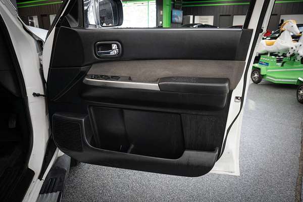 2016 Nissan Patrol ST Y61