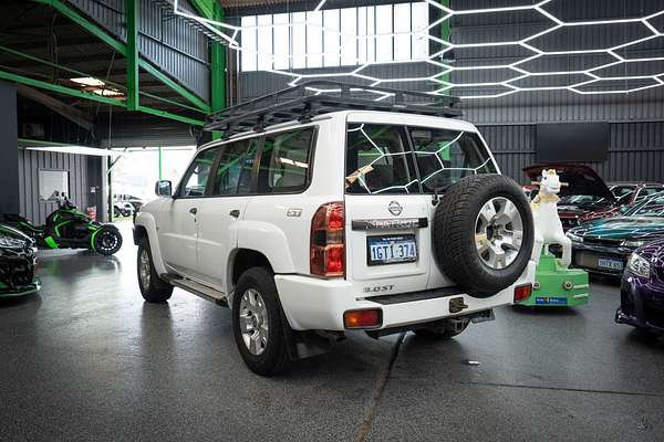 2016 Nissan Patrol ST Y61