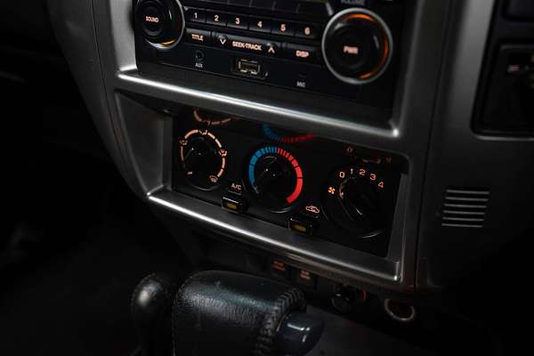 2016 Nissan Patrol ST Y61