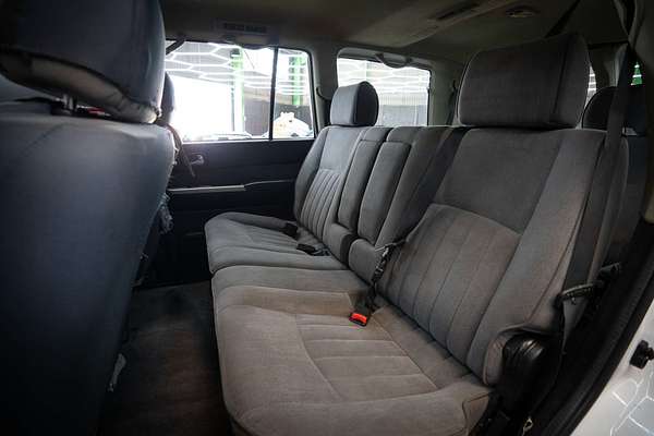 2016 Nissan Patrol ST Y61