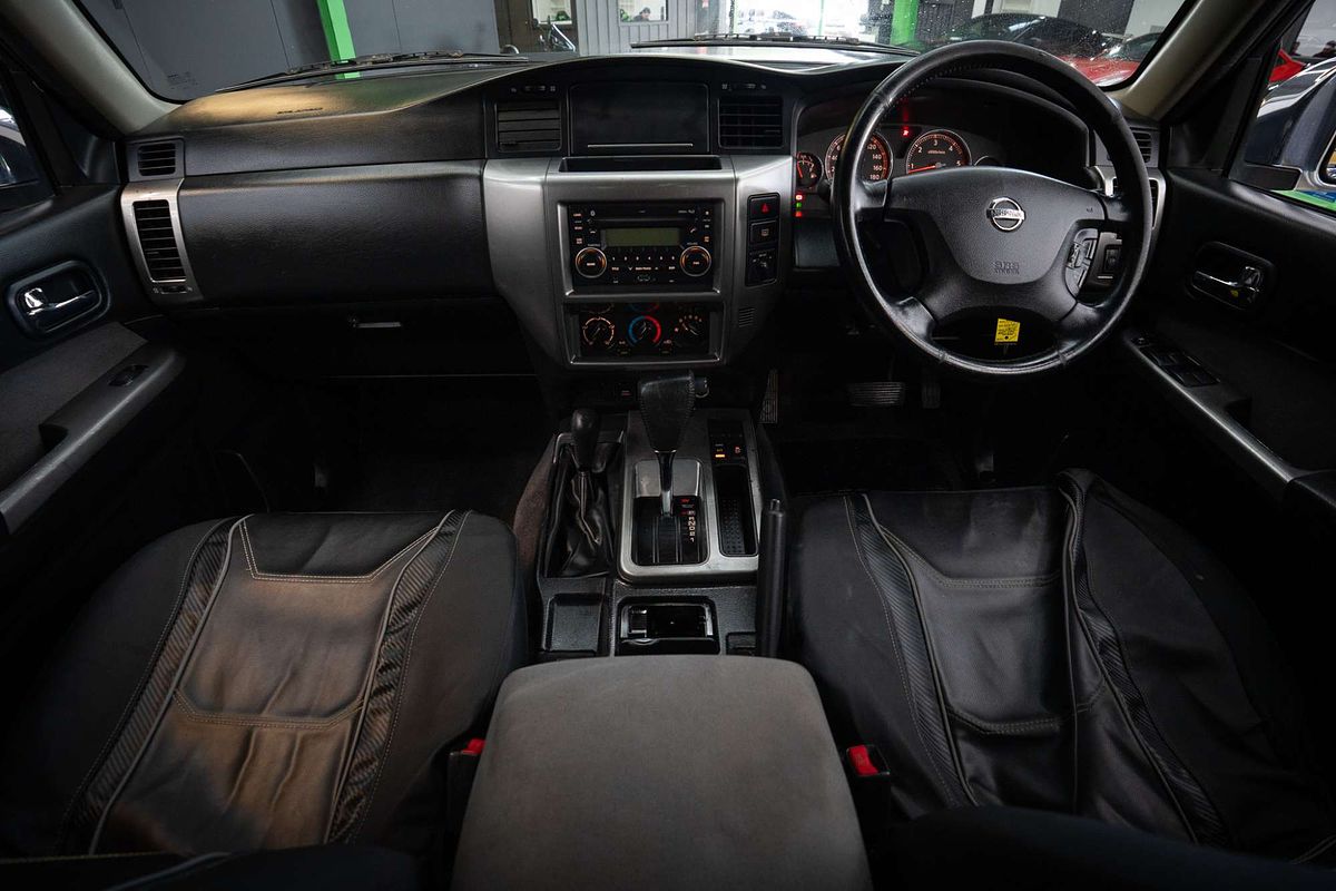 2016 Nissan Patrol ST Y61