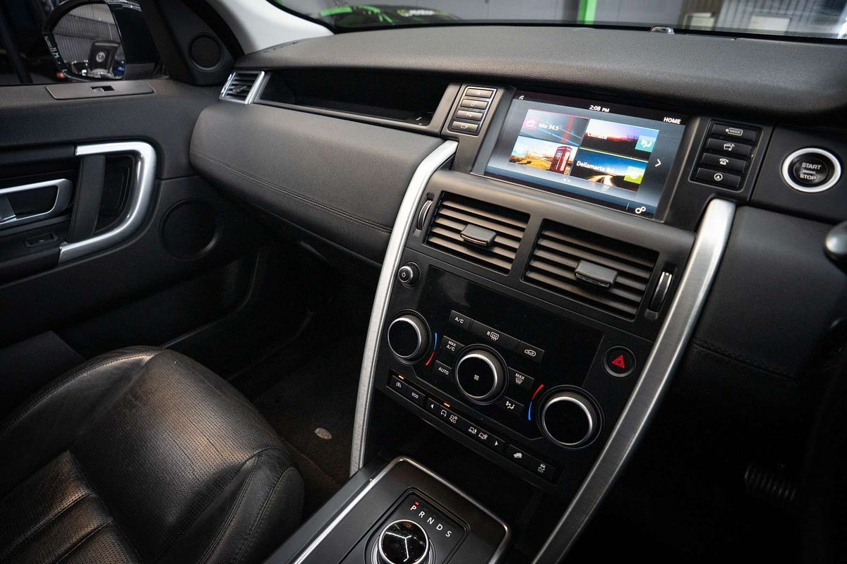 2016 Land Rover Discovery Sport Si4 SE L550