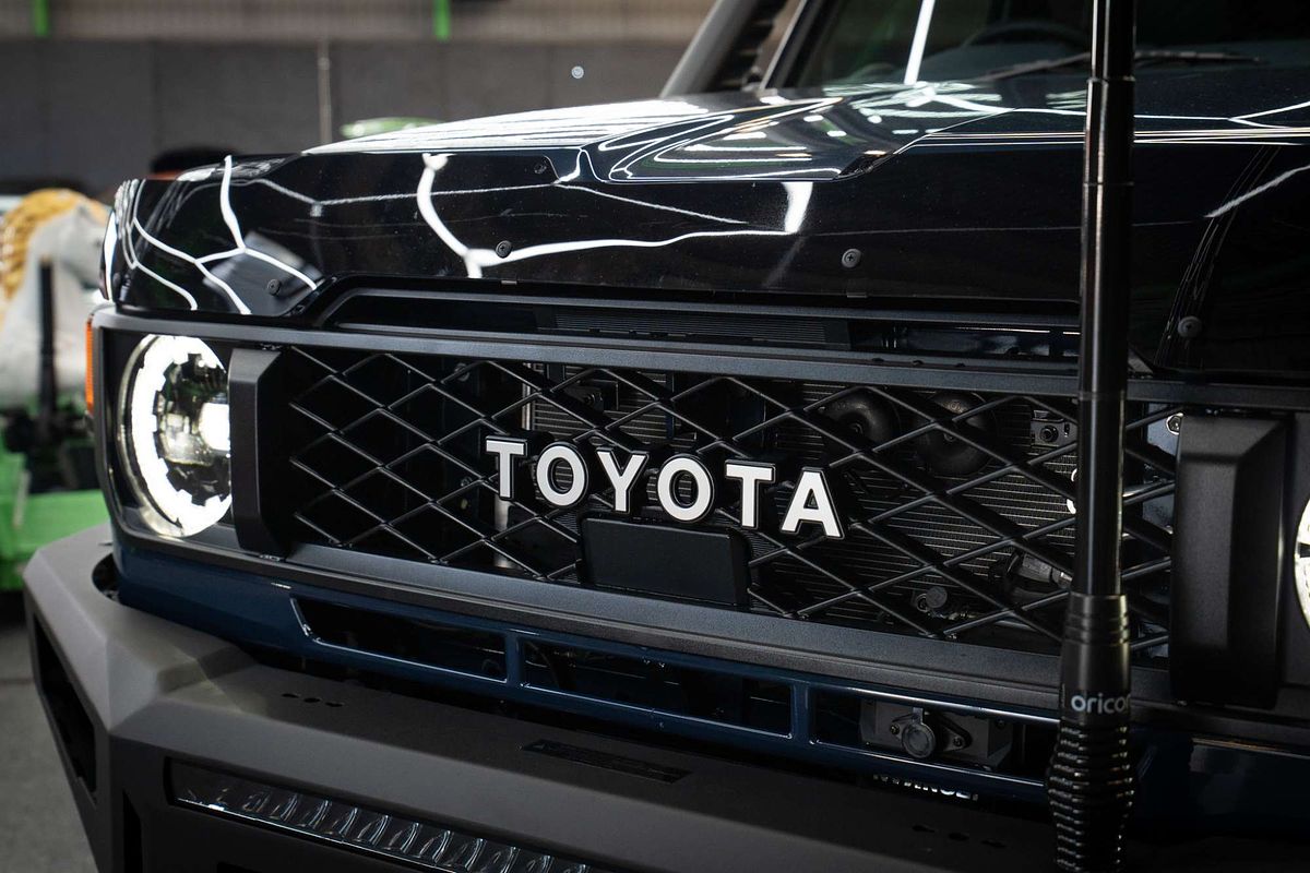 2025 Toyota Landcruiser GXL GDJL78R