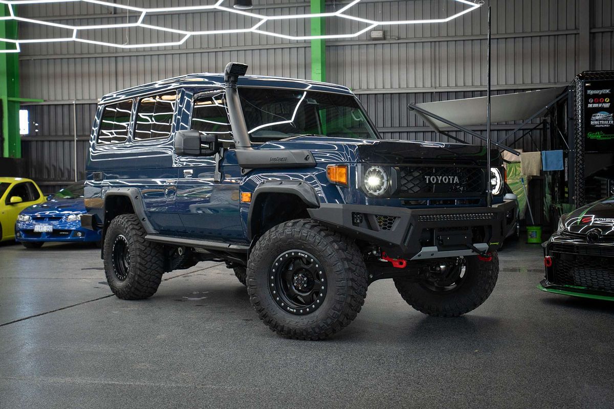 2025 Toyota Landcruiser GXL GDJL78R