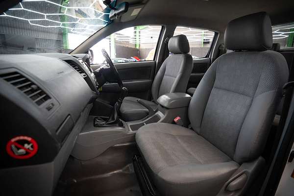 2010 Toyota Hilux SR KUN16R Rear Wheel Drive
