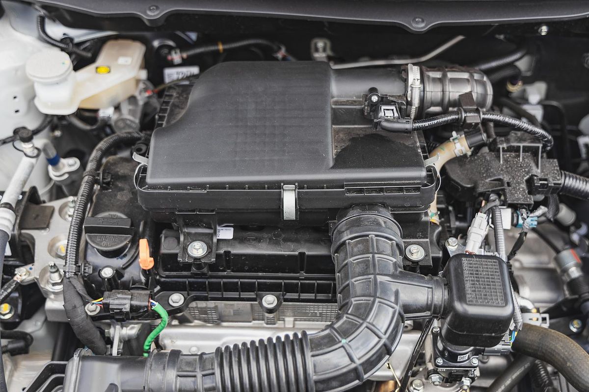 2025 Suzuki Fronx Hybrid GLX KW