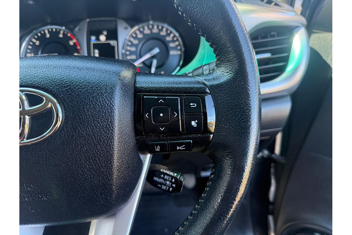 2020 Toyota Hilux SR5 GUN126R 4X4