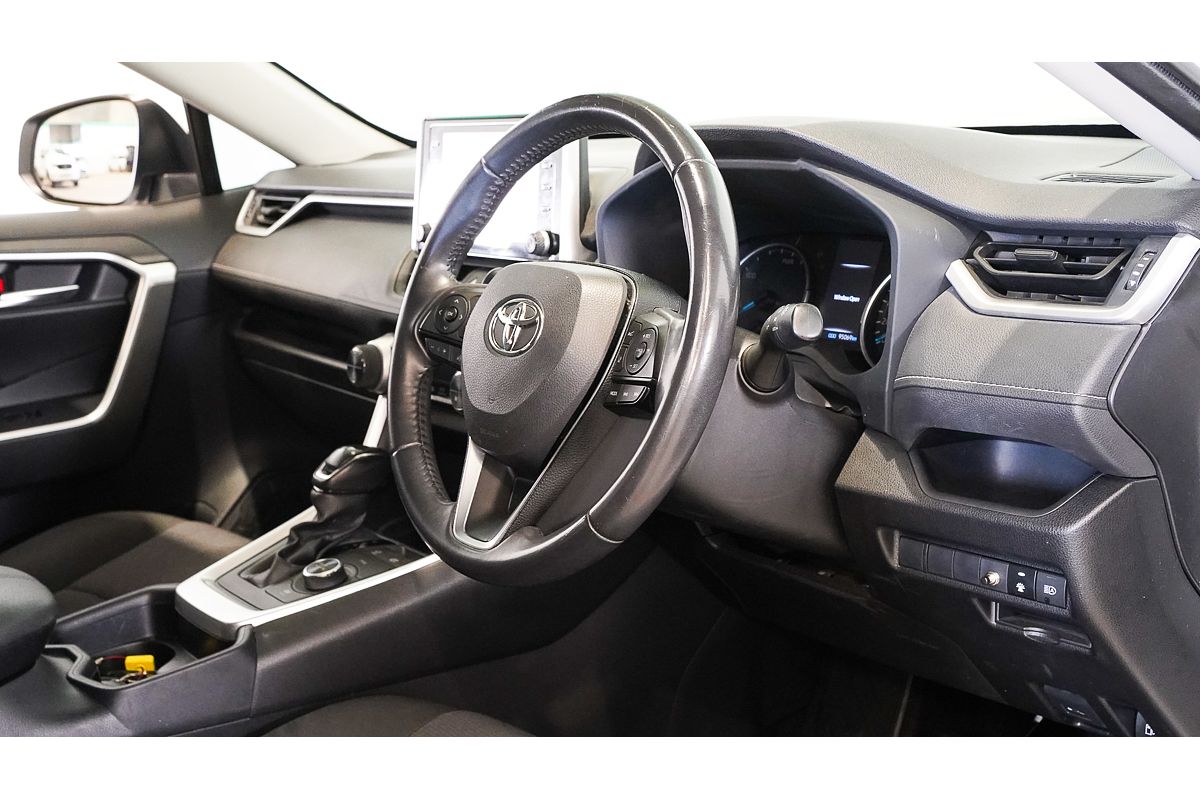 2020 Toyota RAV4 GXL AXAH54R