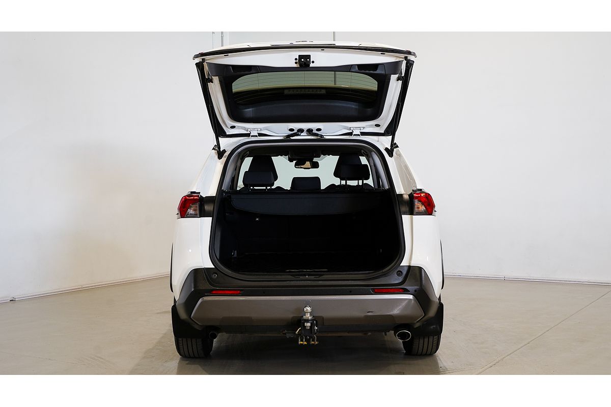 2020 Toyota RAV4 GXL AXAH54R