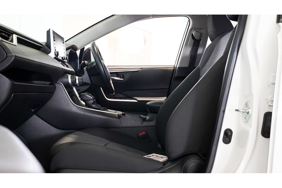 2020 Toyota RAV4 GXL AXAH54R