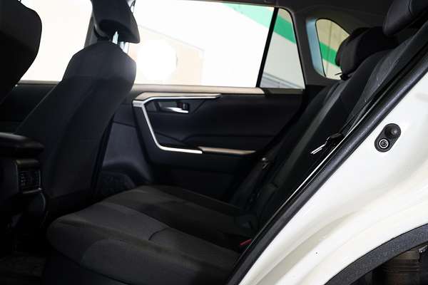 2020 Toyota RAV4 GXL AXAH54R