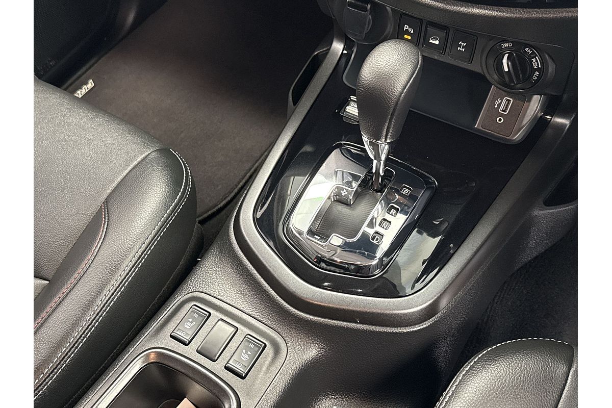 2024 Nissan Navara PRO-4X D23 4X4
