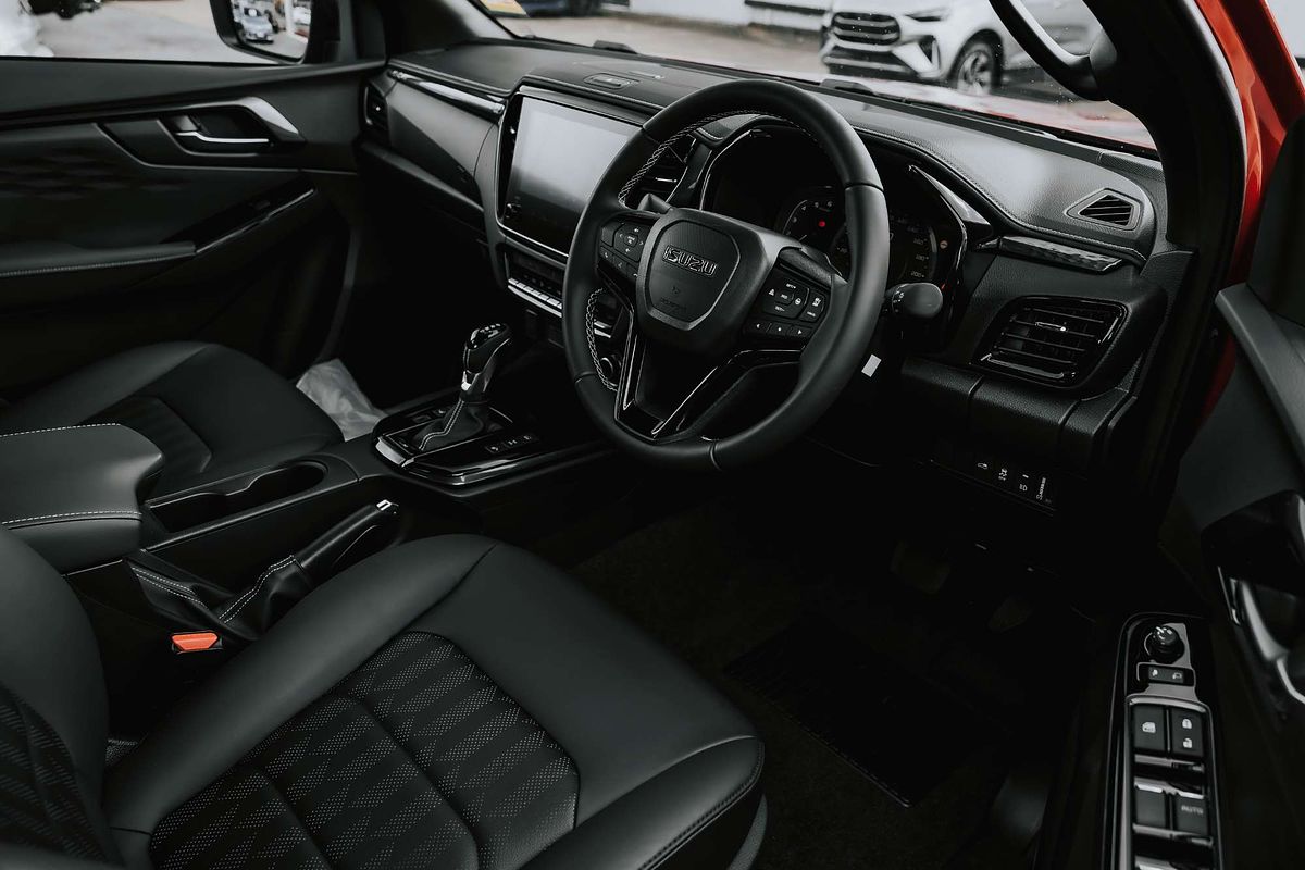 2024 Isuzu D-MAX LS-U+  4X4