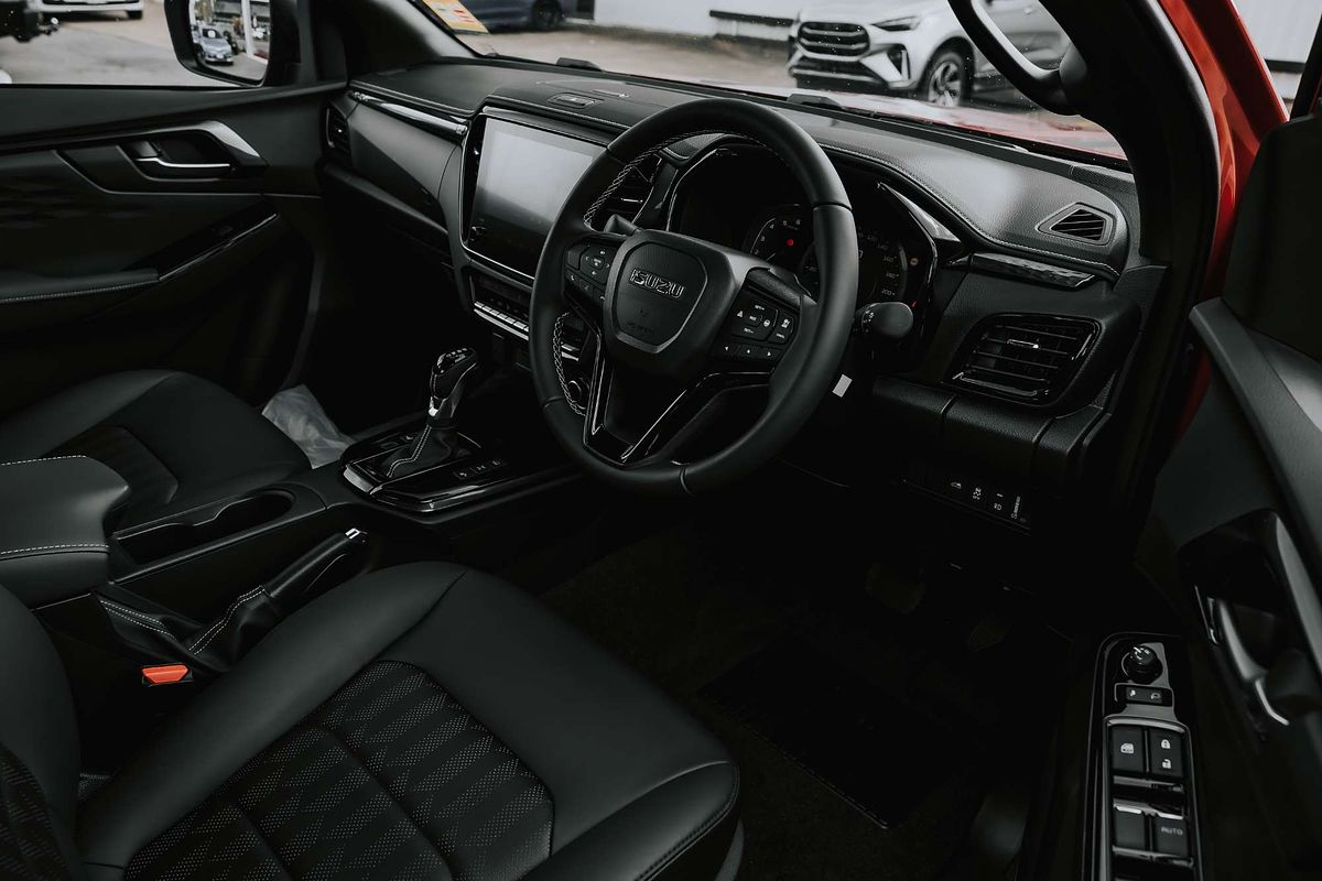 2024 Isuzu D-MAX LS-U+  4X4