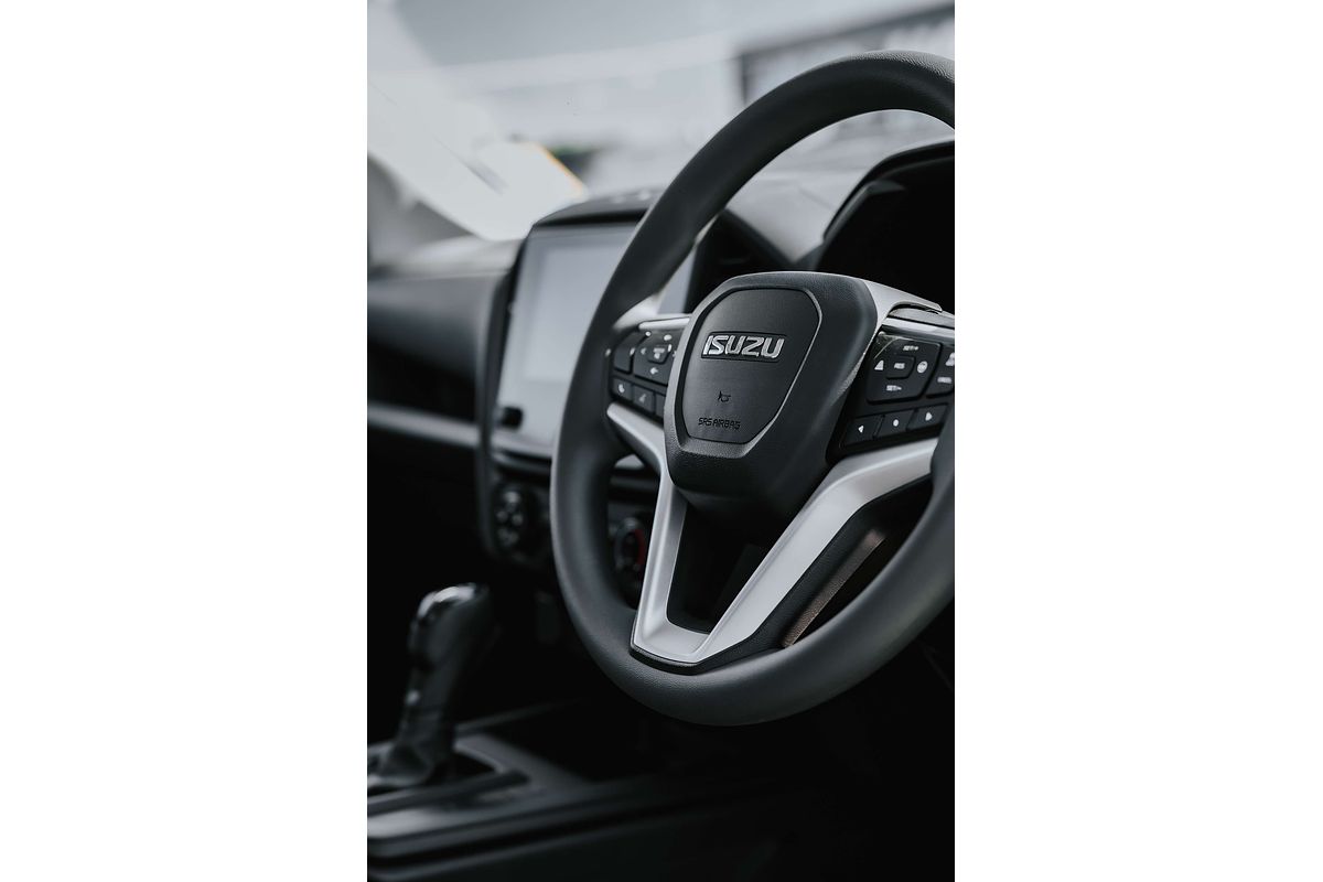 2025 Isuzu D-MAX SX High Ride Rear Wheel Drive