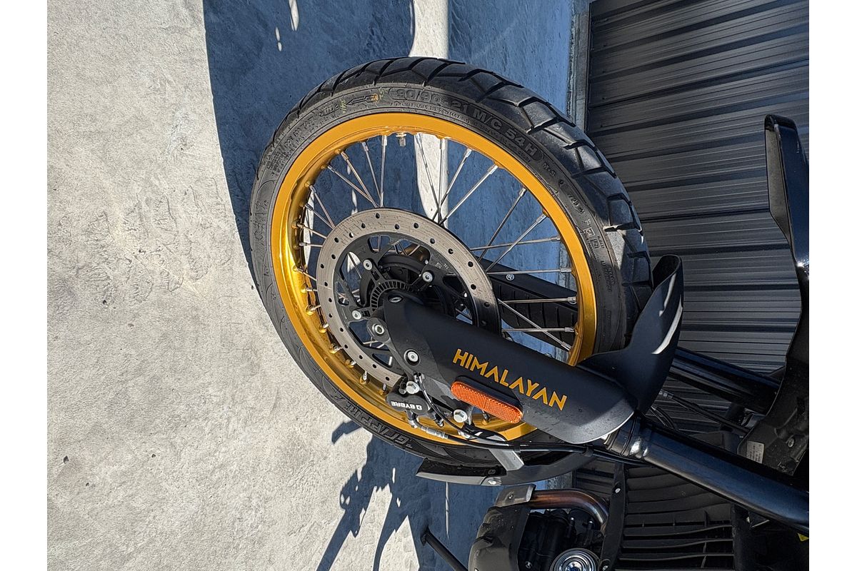 2024 Royal Enfield HIMALAYAN 452
