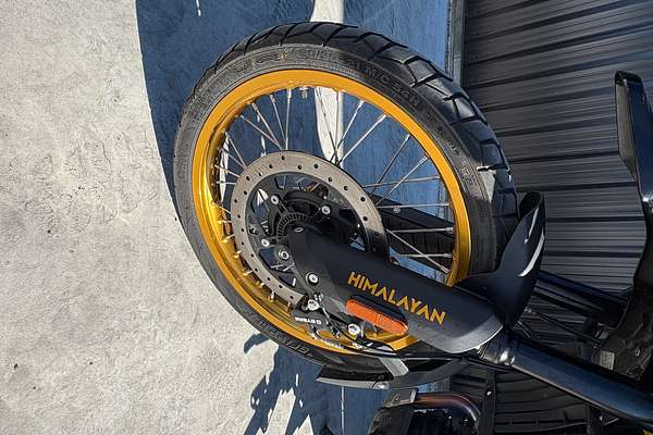 2024 Royal Enfield HIMALAYAN 452