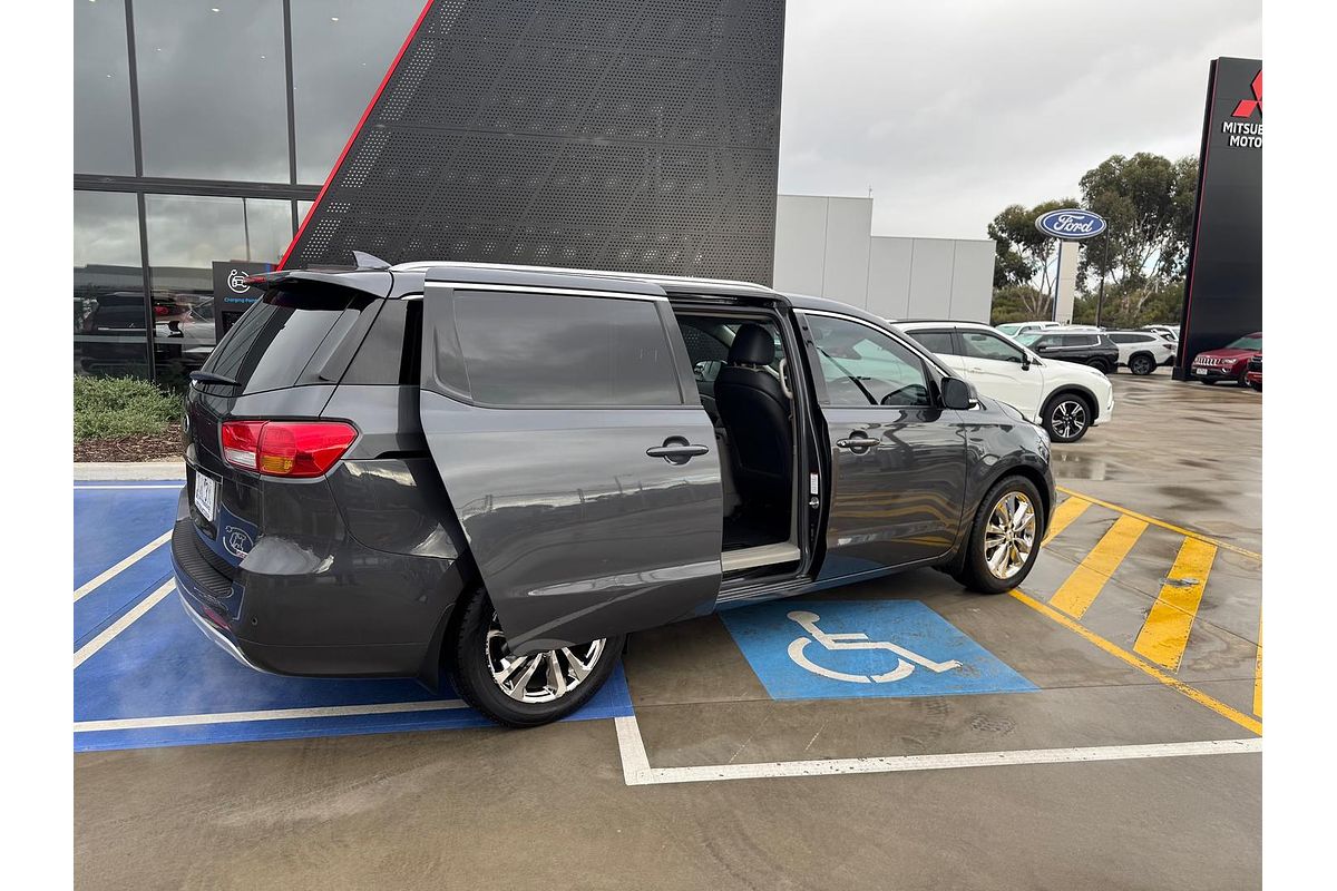 2016 Kia Carnival Platinum YP
