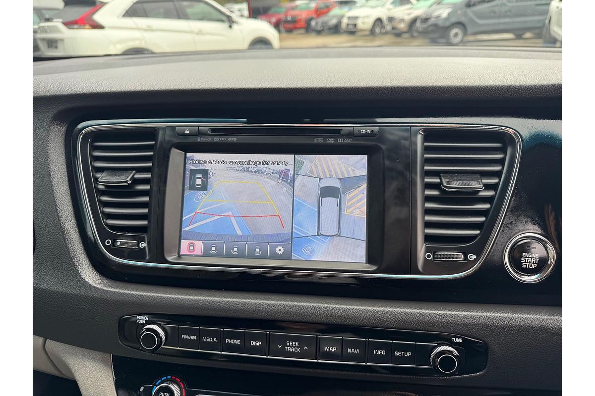 2016 Kia Carnival Platinum YP
