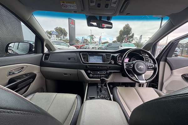 2016 Kia Carnival Platinum YP