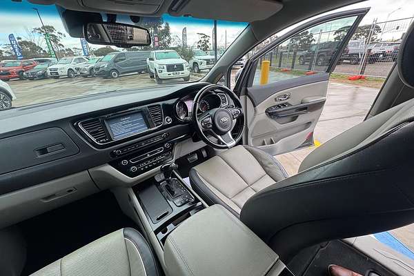 2016 Kia Carnival Platinum YP