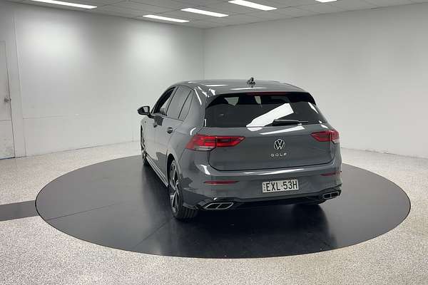 2022 Volkswagen Golf 110TSI R-Line 8