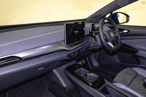 2025 Volkswagen ID.4 Pro E2