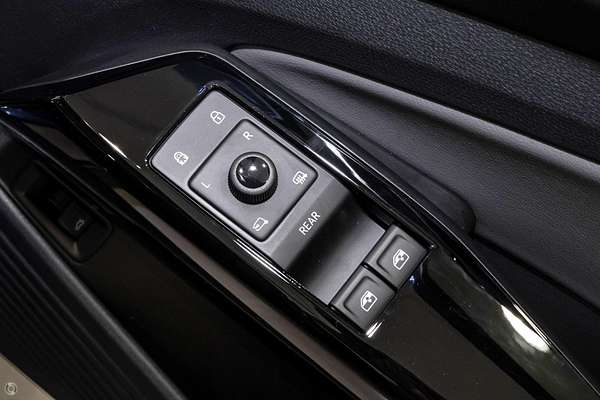 2025 Volkswagen ID.4 Pro E2