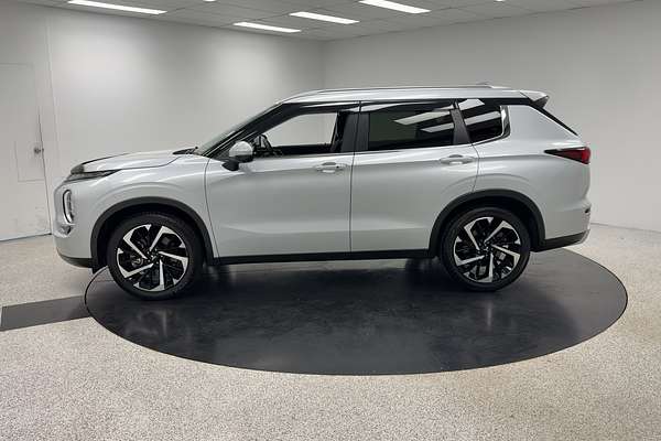 2024 Mitsubishi Outlander Aspire ZM