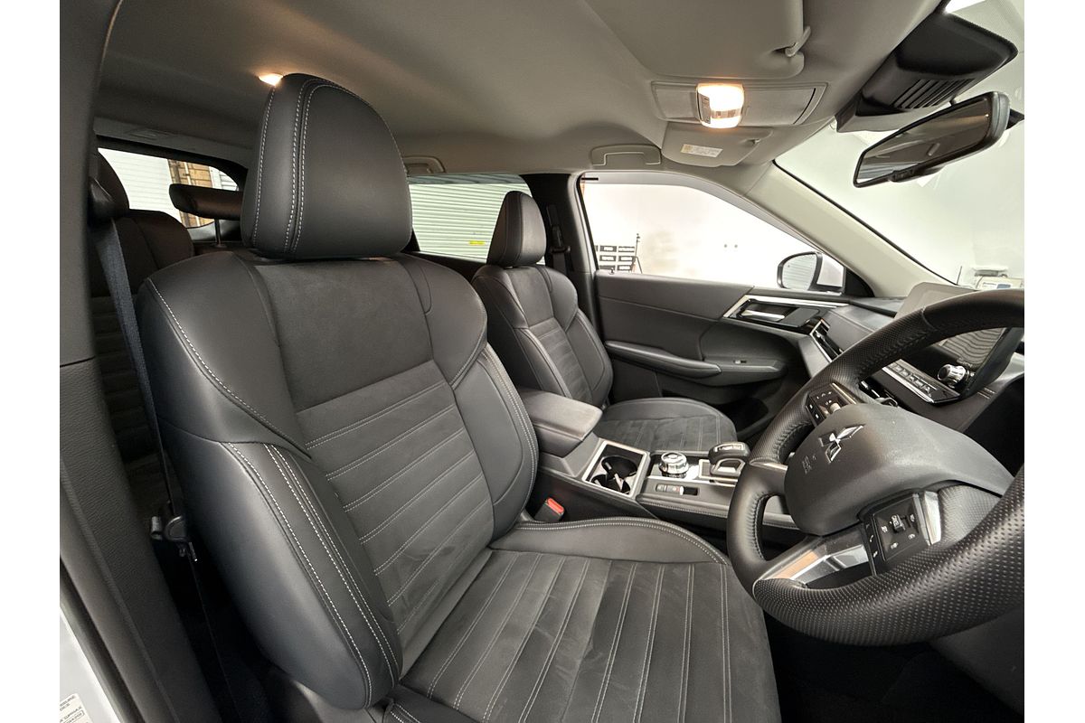 2024 Mitsubishi Outlander Aspire ZM