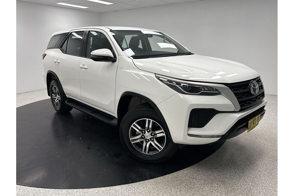 2022 Toyota Fortuner GX GUN156R
