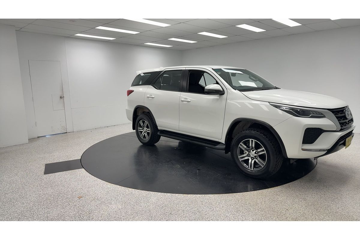 2022 Toyota Fortuner GX GUN156R