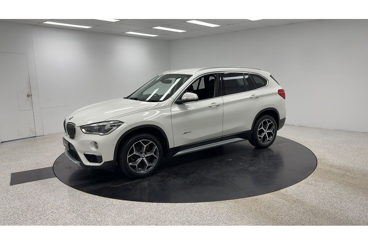 2017 BMW X1 sDrive18d F48