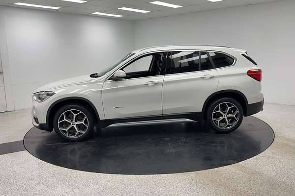 2017 BMW X1 sDrive18d F48
