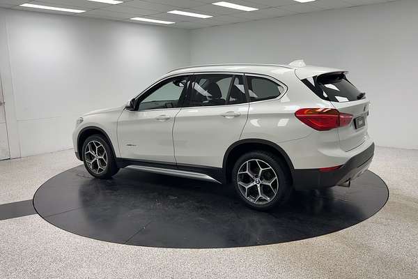 2017 BMW X1 sDrive18d F48