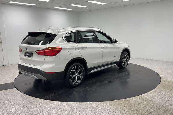 2017 BMW X1 sDrive18d F48