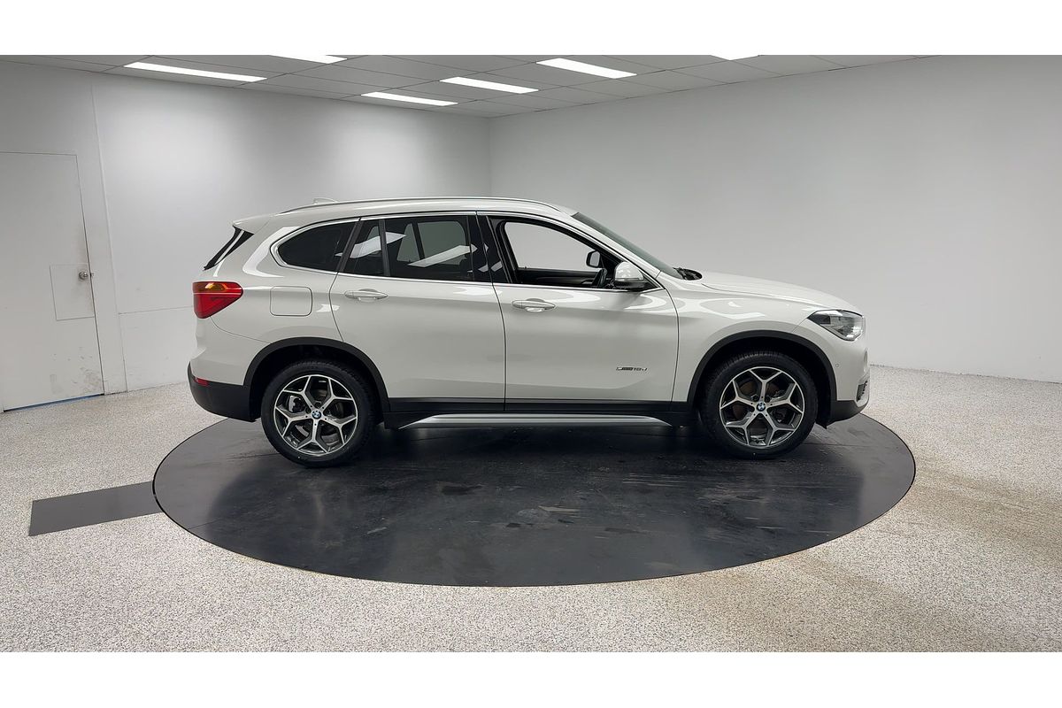 2017 BMW X1 sDrive18d F48