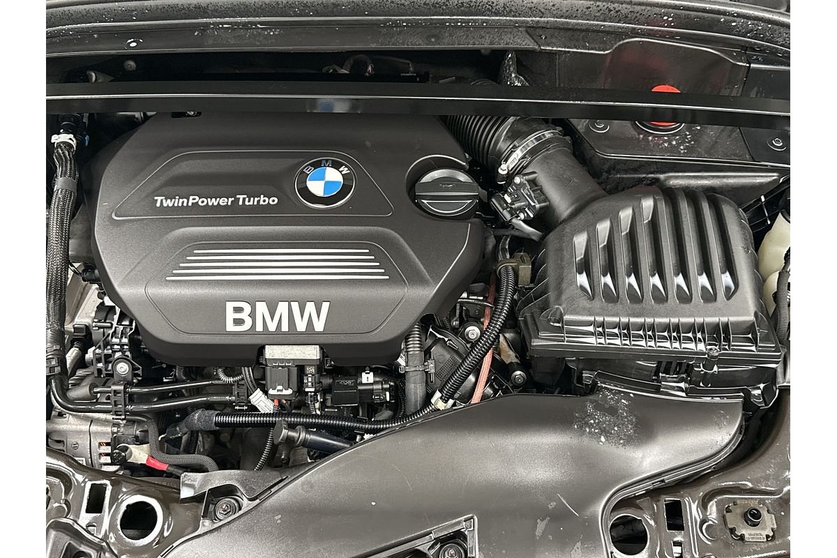 2017 BMW X1 sDrive18d F48
