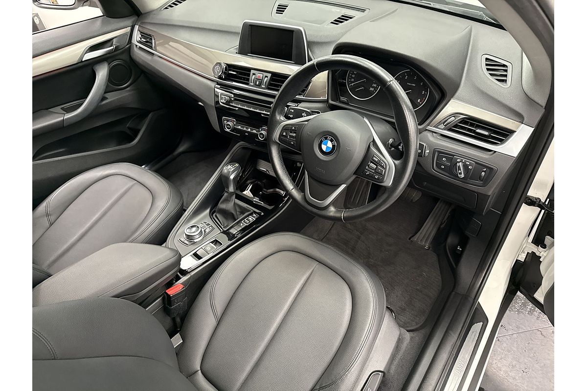 2017 BMW X1 sDrive18d F48