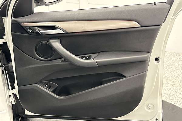 2017 BMW X1 sDrive18d F48