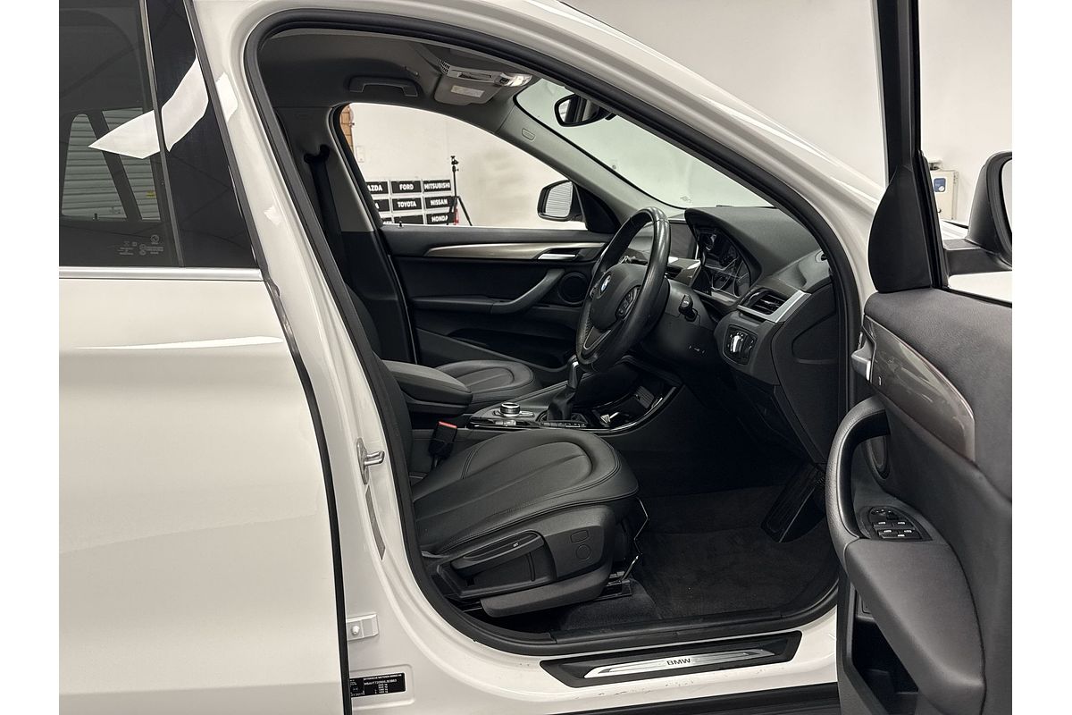 2017 BMW X1 sDrive18d F48
