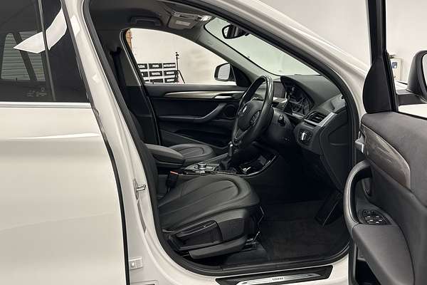 2017 BMW X1 sDrive18d F48