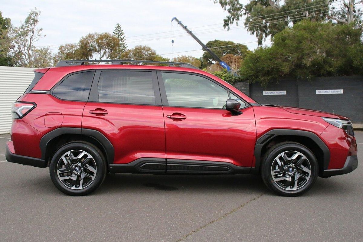 2025 Subaru Forester S6