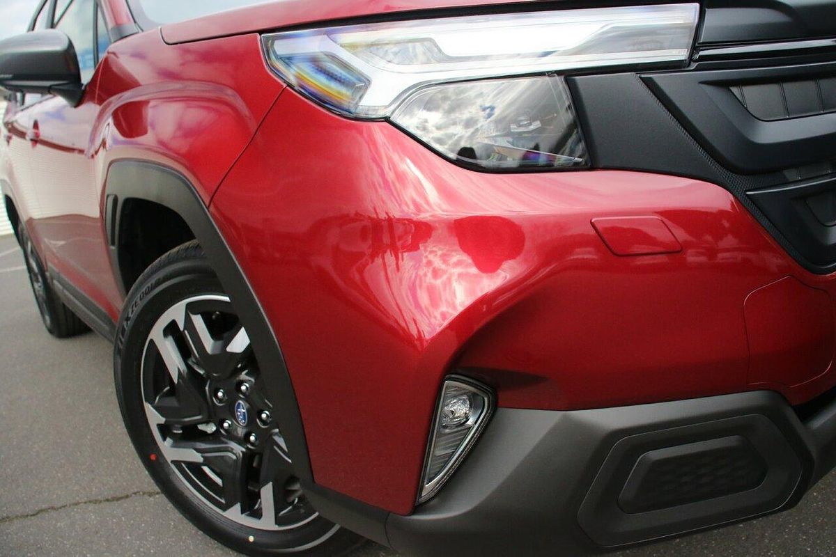 2025 Subaru Forester S6