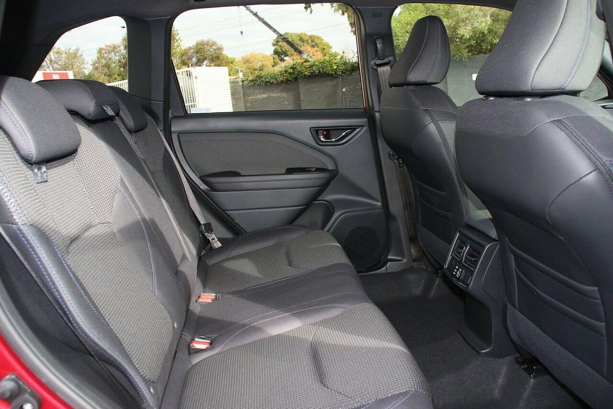2025 Subaru Forester S6