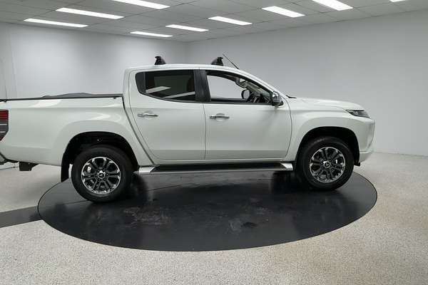 2020 Mitsubishi Triton GLS MR 4X4