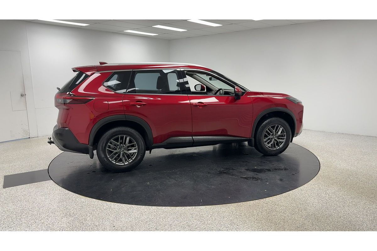 2022 Nissan X-TRAIL ST T33