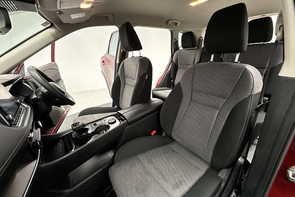 2022 Nissan X-TRAIL ST T33