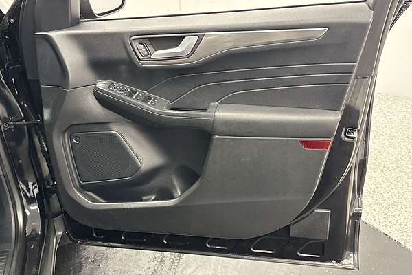 2021 Ford Escape ZH